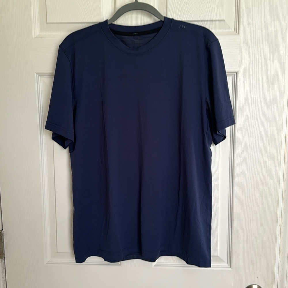 Lululemon License to Train Relaxed Fit Short Sleeve Athletic Shirt